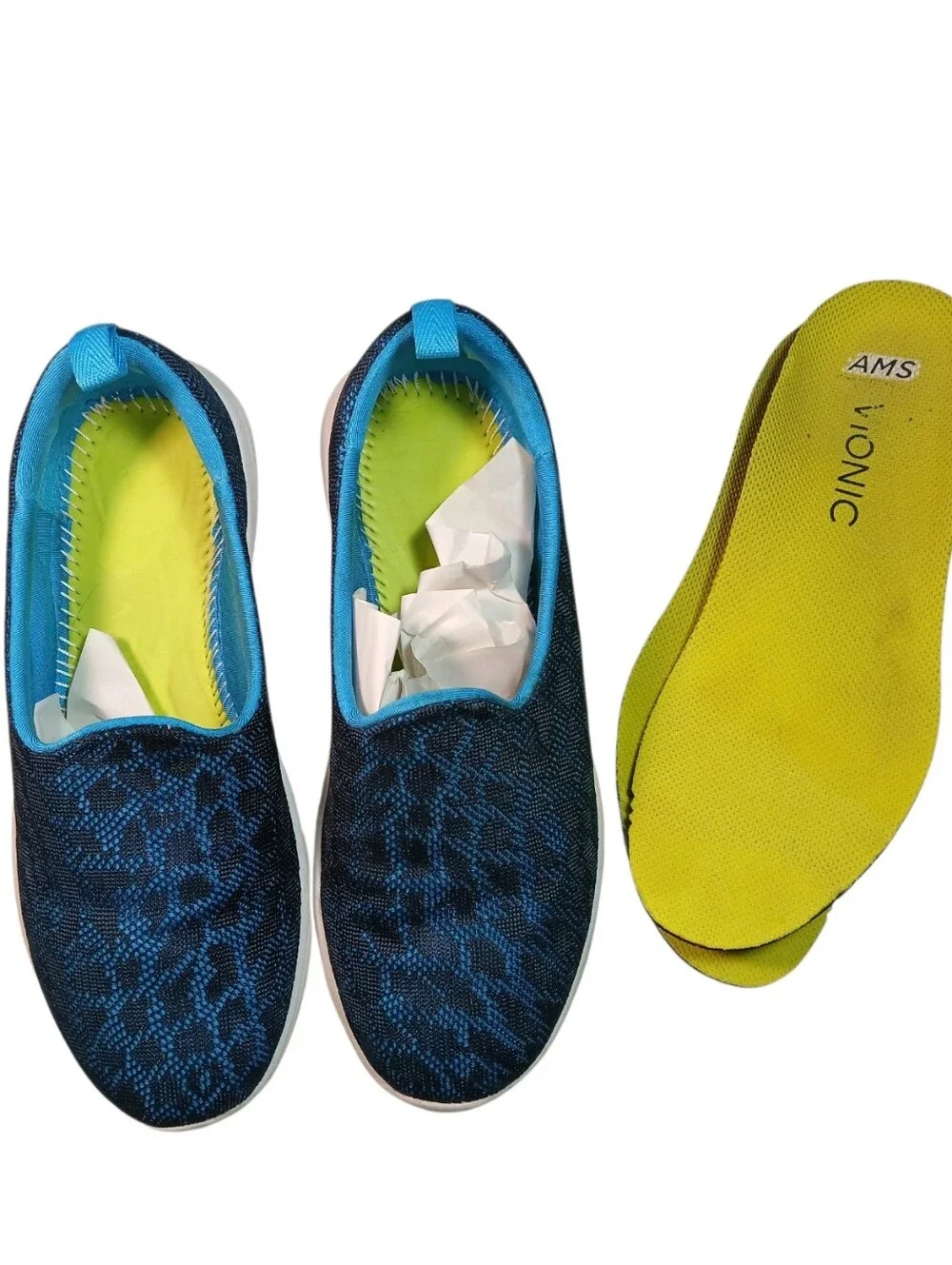 Vionic Mesh Lightweight Slip On Sneakers Size 7 - Picture 2 of 11
